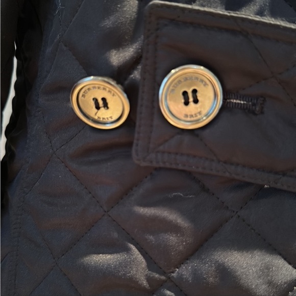 Bought this brand new and lost weight and looks too snug on me have tag - Picture 3 of 6